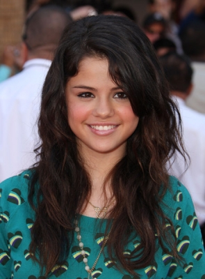 selenagomez-daily_28429.jpg