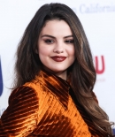 selenagomez-daily_287529.jpg