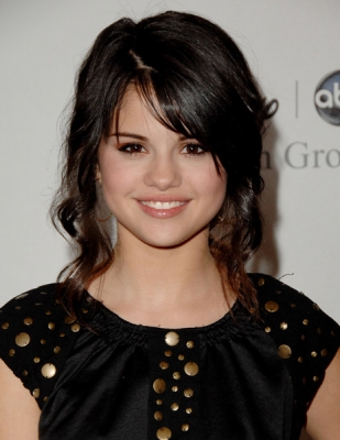 selenagomez-daily_281929.jpg