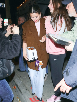 selenagomez-daily_28329.png