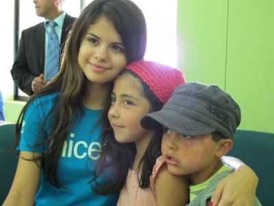 selenagomez-daily_28629.jpg