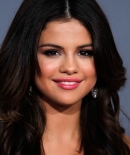 selenagomez-daily_289029.jpg