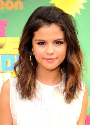 selenagomez-daily_2820929.jpg