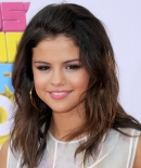 selenagomez-daily_282429.jpg