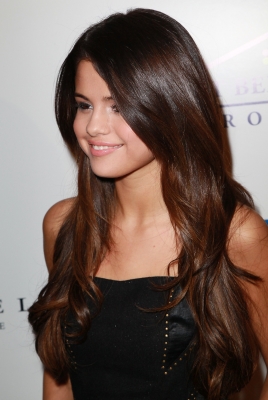 selenagomez-daily_282029.jpg