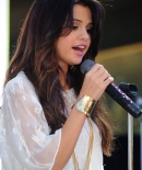 selenagomez-daily_2820029.jpg