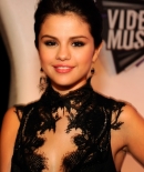 selenagomez-daily_28129.jpg