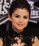 selenagomez-daily_2823029.jpg