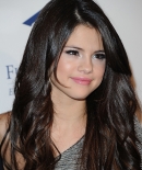 selenagomez-daily_2833629.jpg