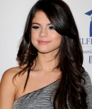 selenagomez-daily_287029.jpg