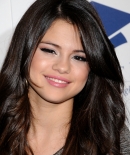 selenagomez-daily_287629.jpg