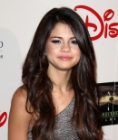 selenagomez-daily_289029.jpg