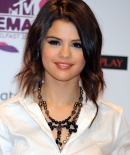 selenagomez-daily_28929.jpg