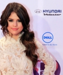 selenagomez-daily_288429.jpg