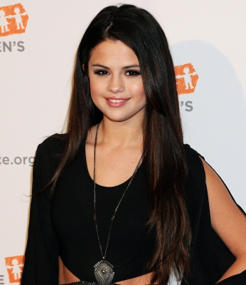 selenagomez-daily_28129.JPG