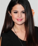 selenagomez-daily_2810529.jpg