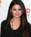 selenagomez-daily_2821329.jpg