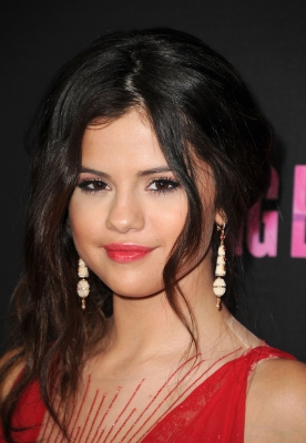 selenagomez-daily_2822229.jpg