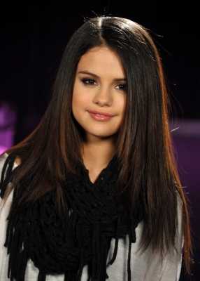 selenagomez-daily_28529.jpg