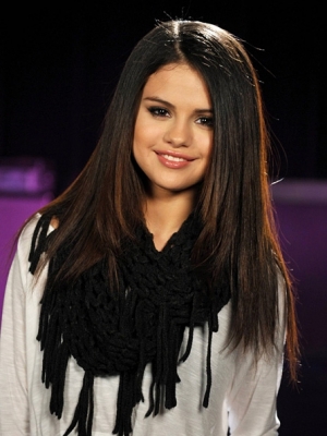 selenagomez-daily_28929.jpg