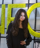 selenagomez-daily_2816129.jpg