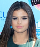 selenagomez-daily_2817529.JPG