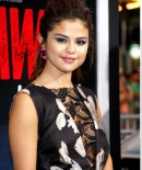 selenagomez-daily_2825029.jpg