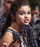 selenagomez-daily_285529.jpg