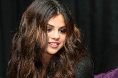 selenagomez-daily_28529.jpg