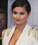 selenagomez-daily_2812729.jpg