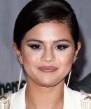 selenagomez-daily_2889729.jpg