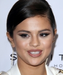 selenagomez-daily_2889929.jpg