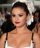 selenagomez-daily_2816629.jpg