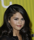 selenagomez-daily_2826629.jpg