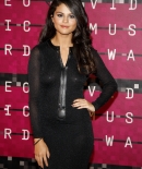 selenagomez-daily_285929.JPG