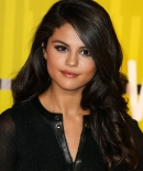 selenagomez-daily_2872929.jpg