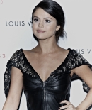 selenagomez-daily_283429.jpg