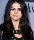 selenagomez-daily_289229.jpg