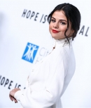 selenagomez-daily_288229.jpg