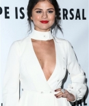 selenagomez-daily_288629.jpg