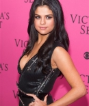 selenagomez-daily_2833529.jpg