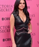 selenagomez-daily_28929.jpg