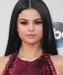 selenagomez-daily_2816929.jpg