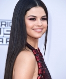 selenagomez-daily_2830629.jpg