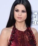 selenagomez-daily_2837429.jpg