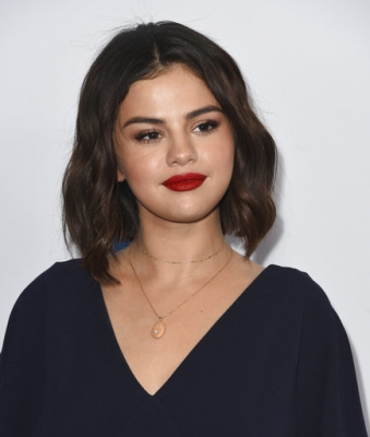 selenagomez-daily_287229.jpg