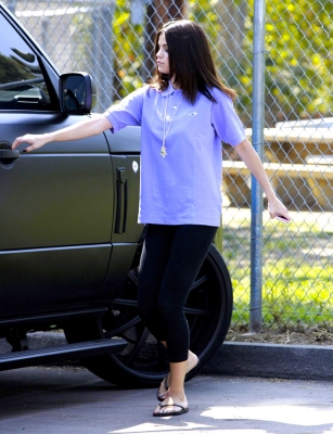 selenagomez-daily_282029.jpg