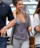 selenagomez-daily_28329.jpg