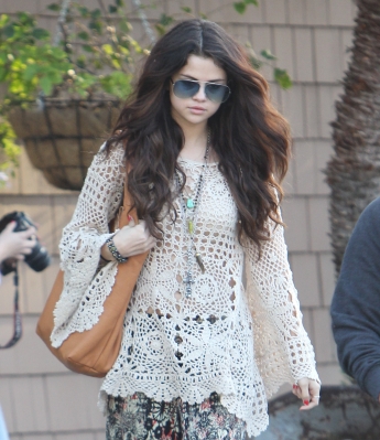 selenagomez-daily_282229.JPG