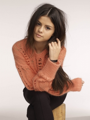 selenagomez-daily_2813229.jpg